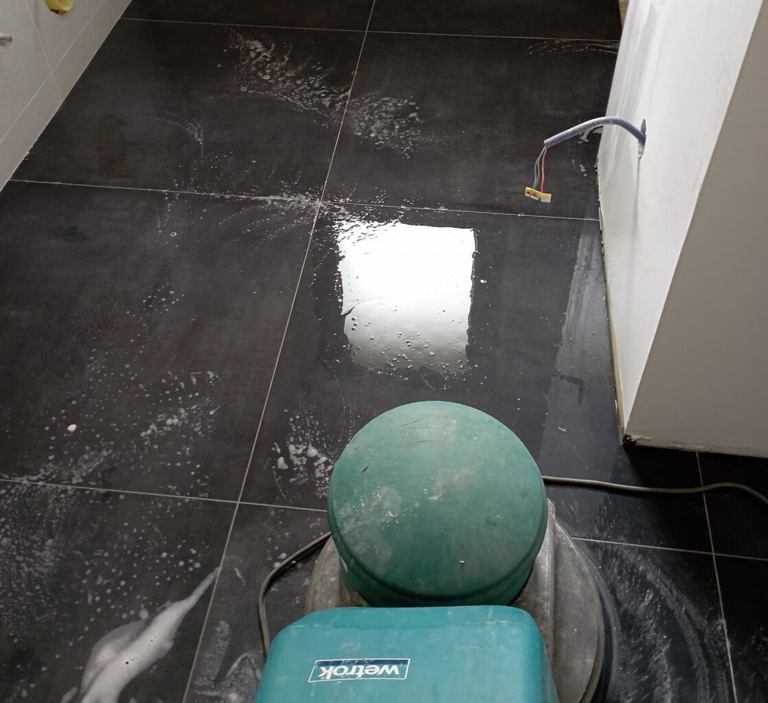 Monobrosse